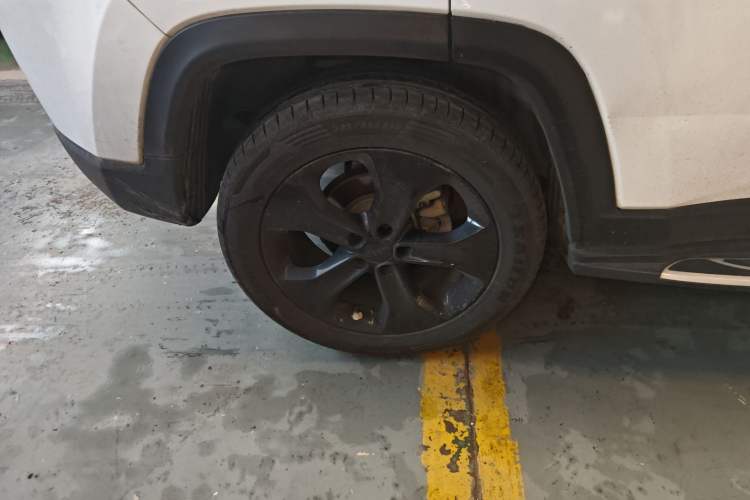 Used  Compass 2020 220T Automatic Night Eagle Edition
