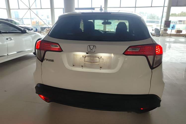 Used Honda Vezel 2019 1.5L CVT Pioneer Edition China VI