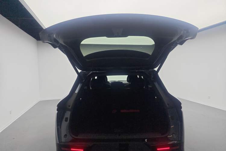 Used Zeekr 7X 2025 75 kWh Rear-Wheel Drive Intelligent Driving Version