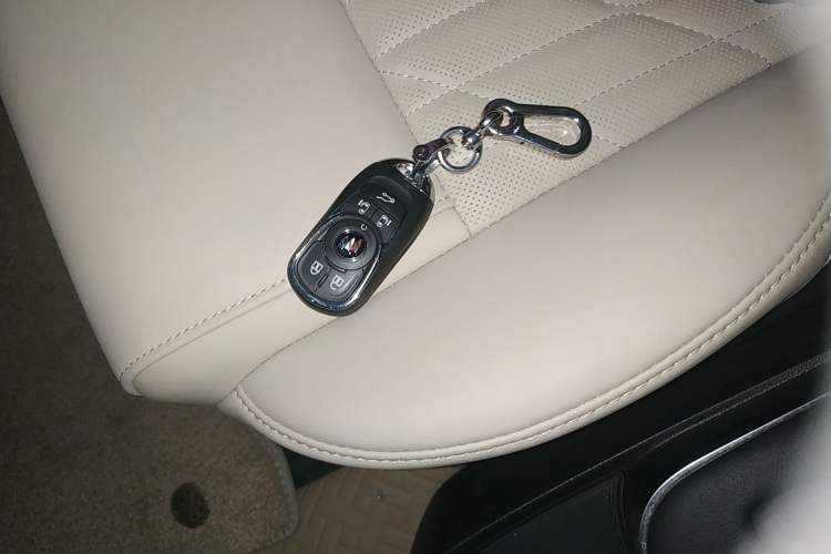 Used Buick GL8 2023 ES Lu Zun Luxury Model