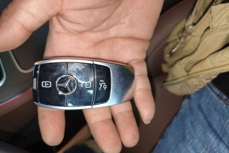 Used Mercedes-Benz E-Class 2019 Restyled E 300 L Sporty and Stylish Edition
