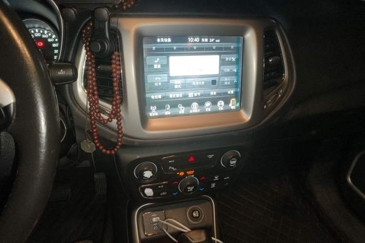 Used  Compass 2017 200T Automatic Family Edition