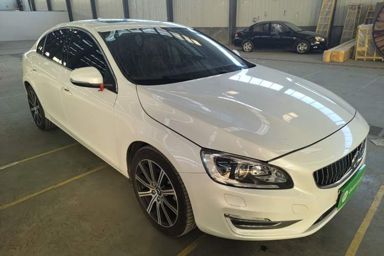 Used Volvo S60 2019 S60L Facelift T5 Smart Luxury Elite Edition
