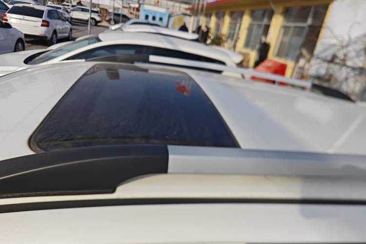 Used Haval H1 2017 Red-Label 1.5L AMT Luxury Model
