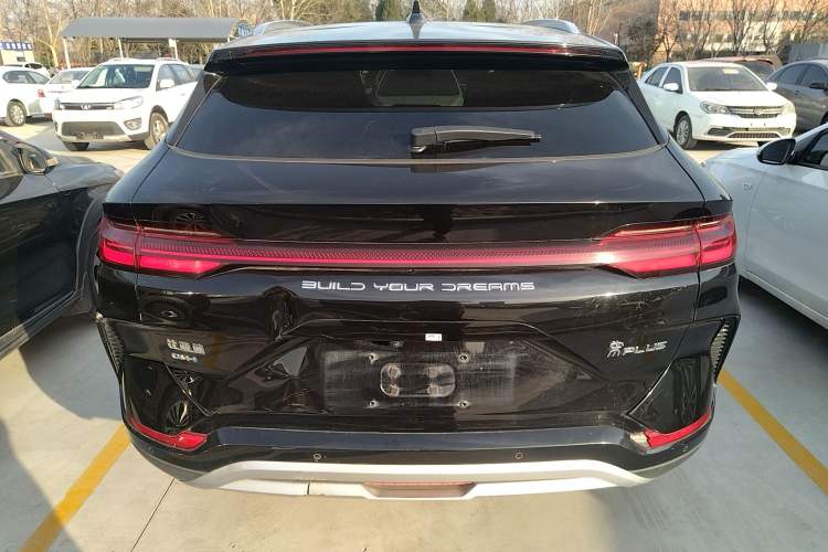 Used BYD Song PLUS New Energy 2024 HONOR Edition DM-i 110km Flagship Model
