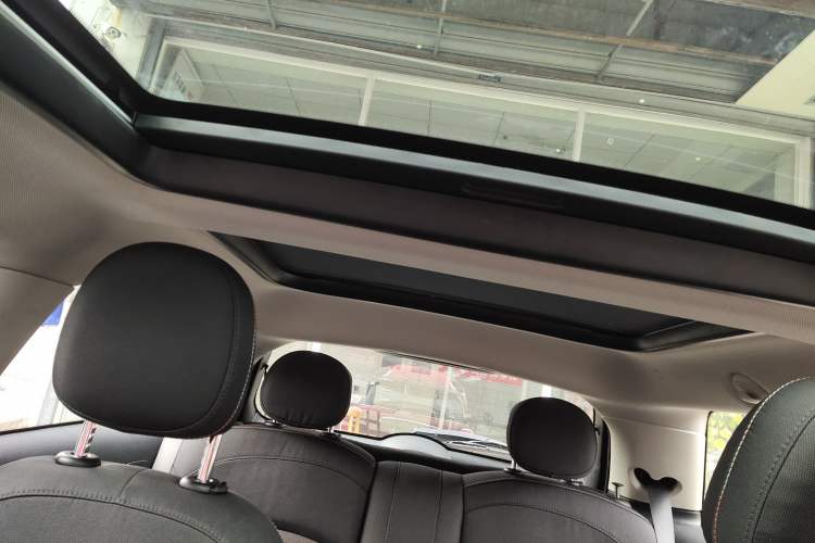 Used MINI MINI 2014 1.5T COOPER Fun