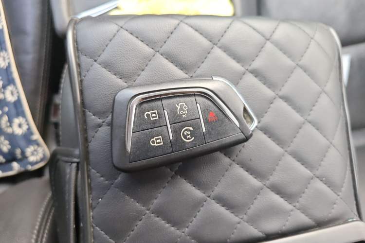 Used Cadillac XT5 2020 28T Luxury Version
