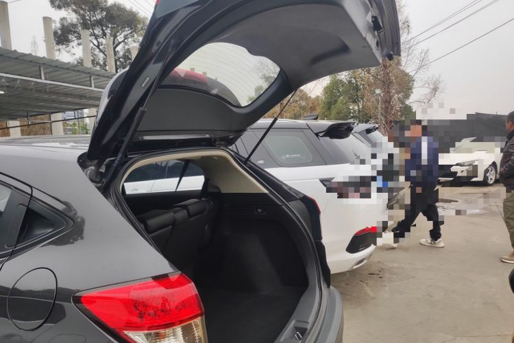 Used Honda Vezel 2019 1.5L CVT Pioneer Edition China VI