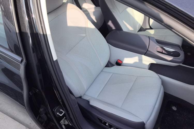 Used Hongqi Tiangong 05 2025 550 Smart Selection
