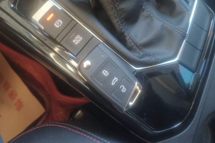 Used Volkswagen Tayron 2020 280TSI Two-Wheel Drive Luxury Connect Edition