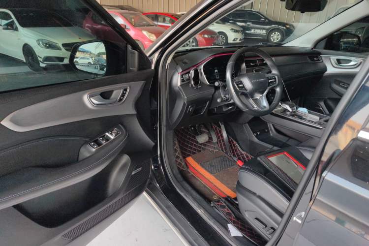 Used Roewe RX5 2020 PLUS 300TGI Automatic Ali National Trend Flagship Edition
