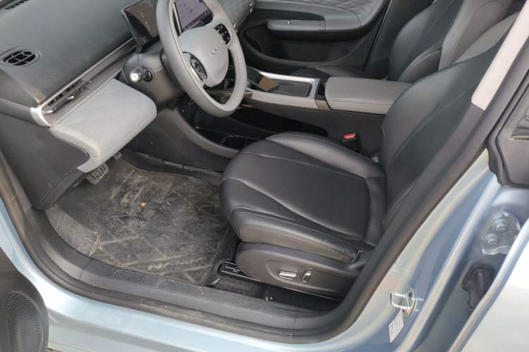 Used Dongfeng NAMMI 01 2024 New Edition 330 Plus Smart+
