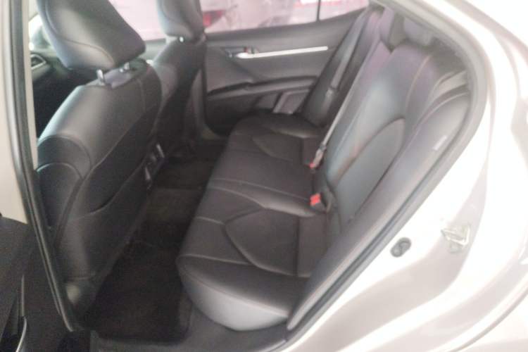 Used Toyota Camry 2019 2.0G Luxury Edition China VI Standard
