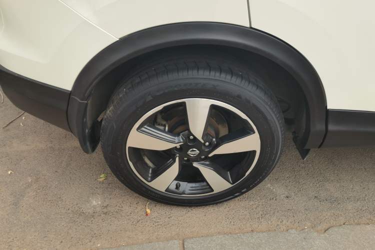 Used Nissan Qashqai 2017 2.0L CVT Smart Enjoyment Version China V Standard
