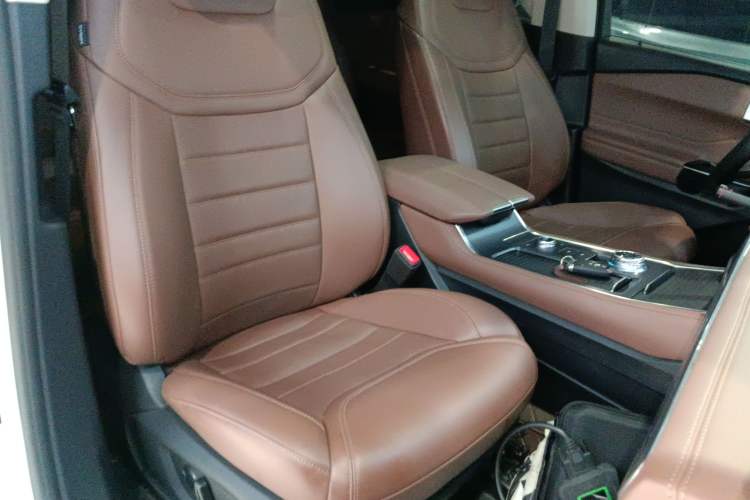 Used Ford Explorer 2023 EcoBoost 285 4x4 Trend Plus Edition 6 Seats
