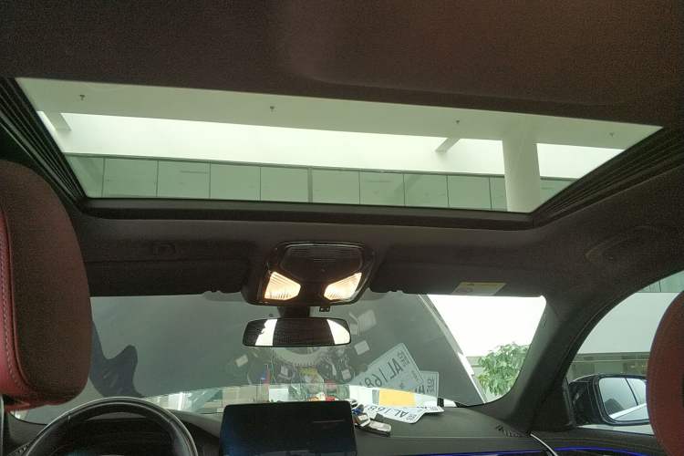 Used BMW 5 Series 2022 Second Facelift 525Li M Sport Package