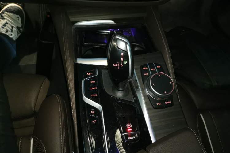 Used BMW 5 Series 2021 530Li Luxury Edition Premium Package