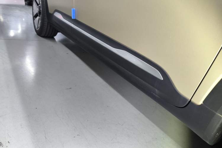 Used  #5 2024 Long-Range Journey Luxury Edition
