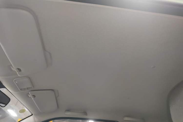 Used Wuling Hongguang MINIEV 2021 Macaron Fashion Model Lithium Iron Phosphate
