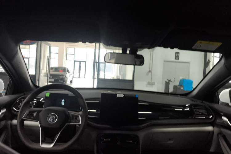 Used BYD Qin PLUS 2024 HONOR Edition DM-i 55KM Leading Model
