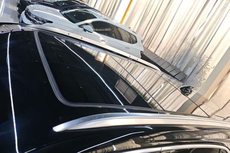 Used Cadillac XT4 2021 28T Two-Wheel Drive Leading Version
