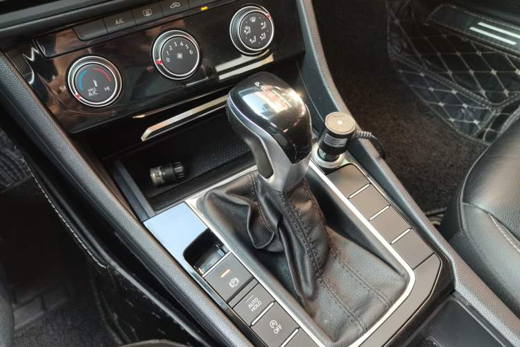 Used Volkswagen Sagitar 2019 200TSI DSG Comfort Version China VI Standard