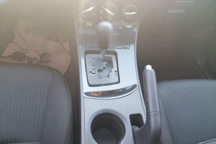 Used Mazda Mazda 3 2015 Sedan 2.0L Automatic Sport Model