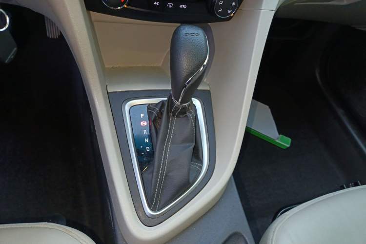 Used Buick GT 2018 15T Dual-Clutch Elite Model China V Standard
