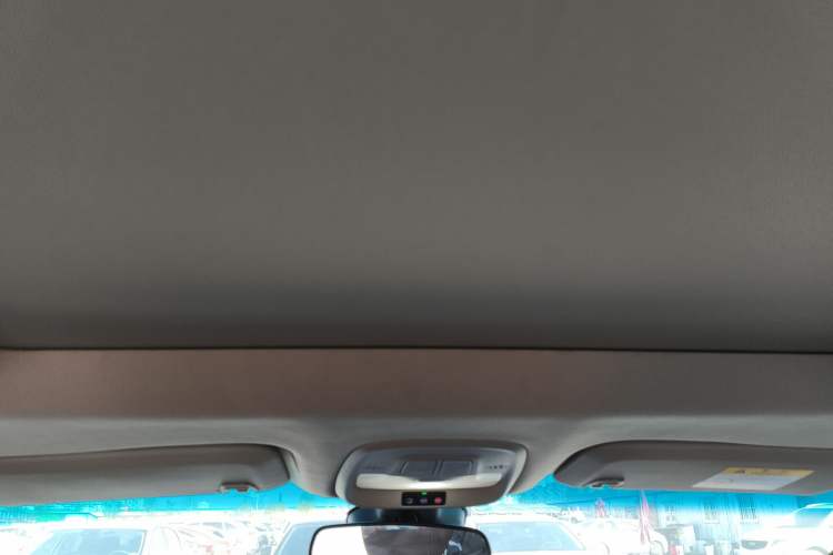 Used Buick GL6 2018 18T 6-Seater Luxury Model
