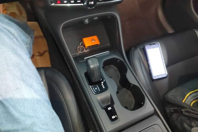 Used Volvo XC40 2021 T4 4x4 SmartDrive Fashion Edition