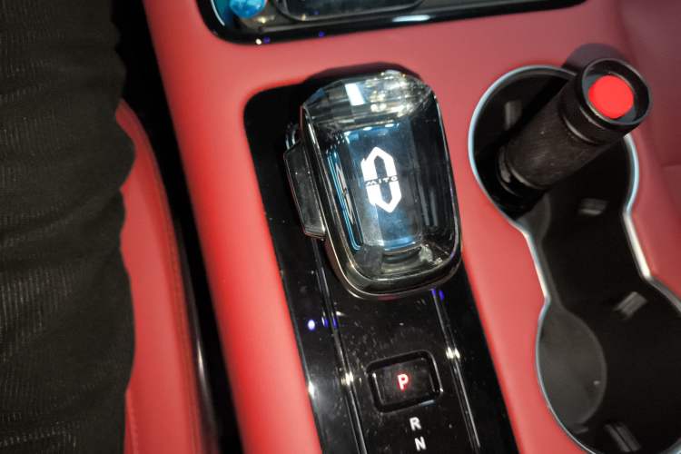 Used Hima AITO M5 2024 Extended-Range Max Rear-Wheel Drive Advanced Intelligent Driving Version
