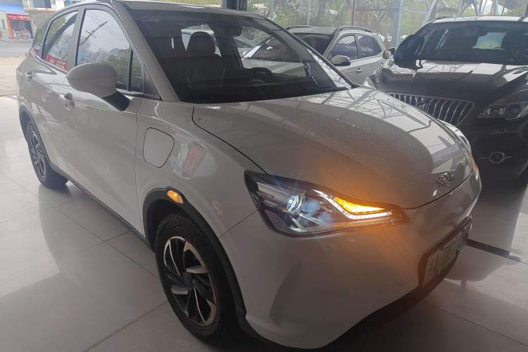 Used NETA V 2021 Long-Range Entertainment Edition Upgrade Model
