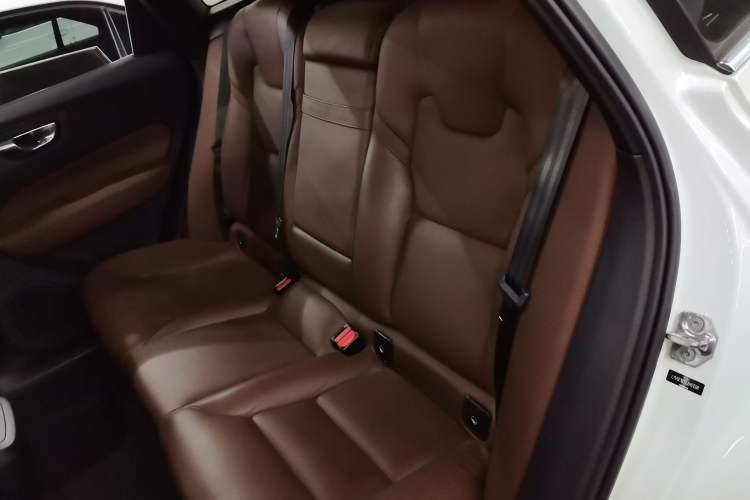 Used Volvo XC60 2020 T5 4x4 Zhiyi Luxury Edition