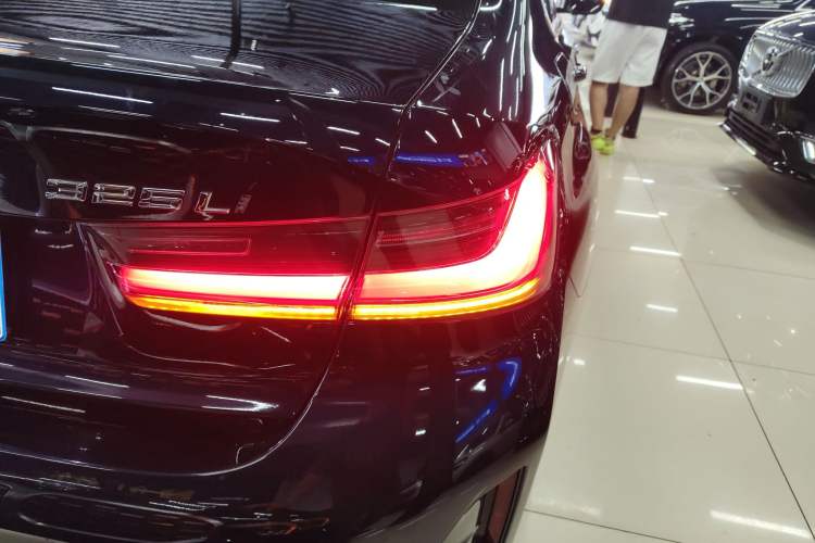 Used BMW 3 Series 2023 325Li M Sport Package
