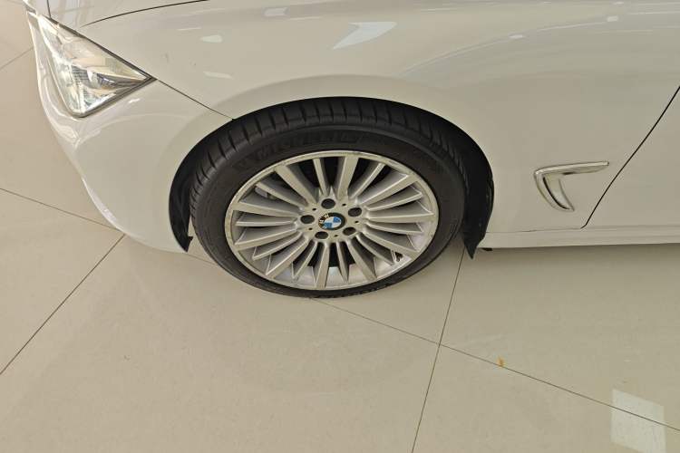 Used BMW 3 Series 2018 320Li Fashion Model
