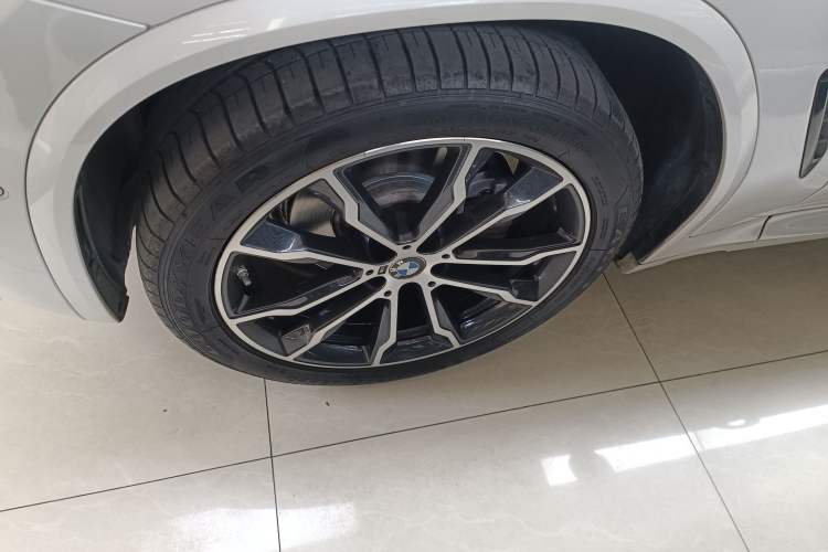 Used BMW X3 2021 xDrive30i Luxury Model with M Sport Package
