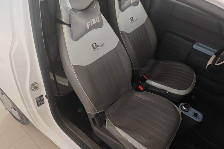 Used Geely Galaxy Panda 2023 Panda Mini 120km Asian Games Edition
