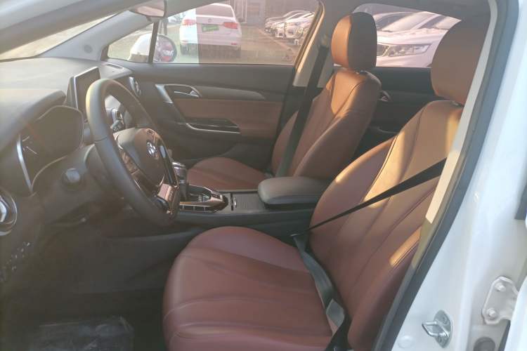 Used BAIC Senova D50 2018 1.5L Manual Prestige Intelligent Drive Edition
