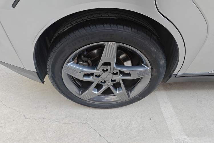 Used AION Y 2023 Plus 510 Tech Edition
