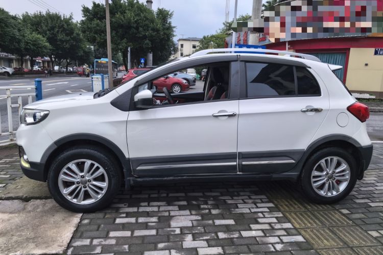 Used Haval H1 2015 1.5L Manual Urban Model
