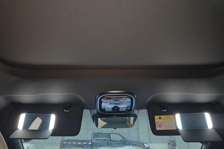 Used  S07 2025 520Max Huawei Qiankun Intelligent Driving ADS SE Pure-Electric Version