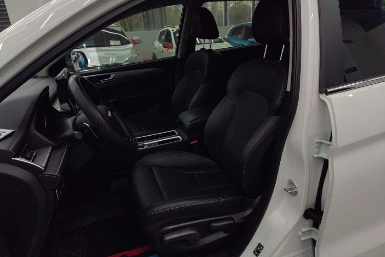 Used Haval M6 2021 PLUS 1.5T DCT Smart Enjoyment Model