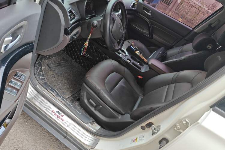 Used GAC Trumpchi GS4 2017 235T Automatic Two-Wheel Drive Luxury Smart Connectivity Version