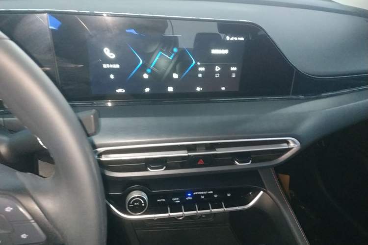 Used Changan Eado 2021 PLUS Blue Whale NE 1.4T GDI DCT Prestige Model