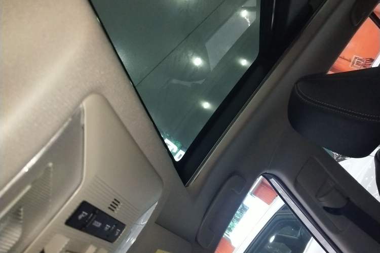 Used Toyota Wildlander 2023 2.0L CVT Four-Wheel Drive Luxury PLUS Edition
