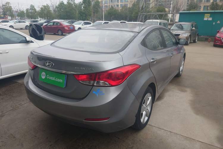 Used Hyundai Elantra 2012 1.6L Manual Fashion Edition
