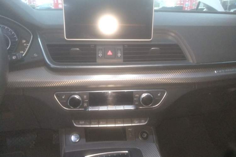 Used Audi Q5L 2018 45 TFSI Prestige Fashion Edition China V Emission Standard
