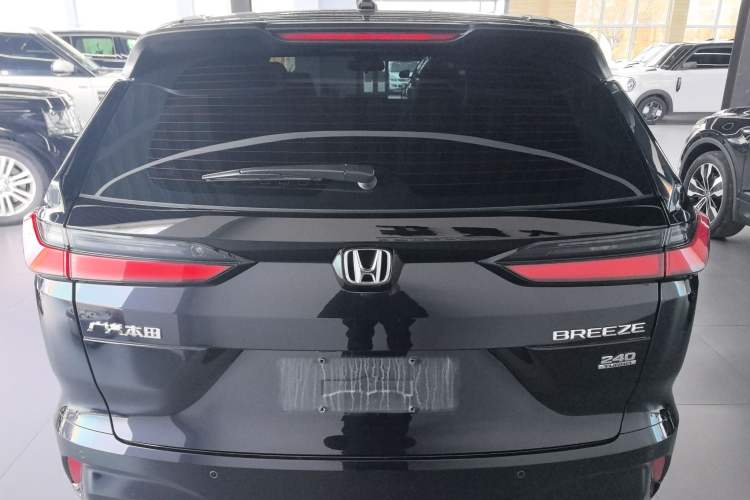 Used Honda Breeze 2023 240TURBO Two-Wheel-Drive Luxury Edition 5 Seats
