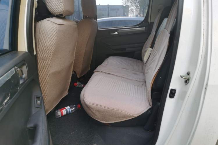 Used Foton Tunland 2018 2.4L E5 Two-Wheel Drive Comfort Version 4G69S4M
