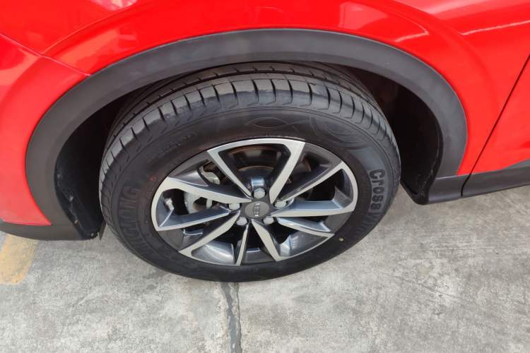 Used Geely Auto Coolray 2020 Facelift 240T DCT Hunter
